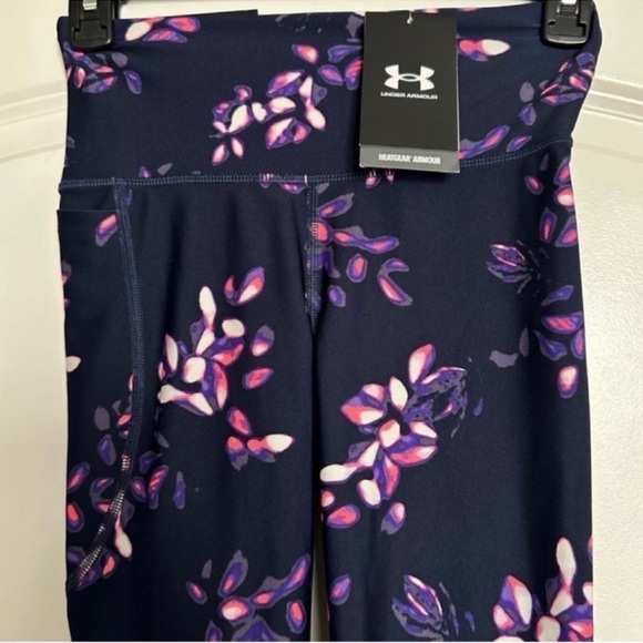 NWT Under Armour Floral High Rise Compression Ankle Workout Leggings - Picture 6 of 8